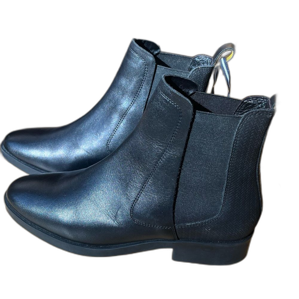 Joules black leather slip on women booties, elastic sides, size 5 NWT